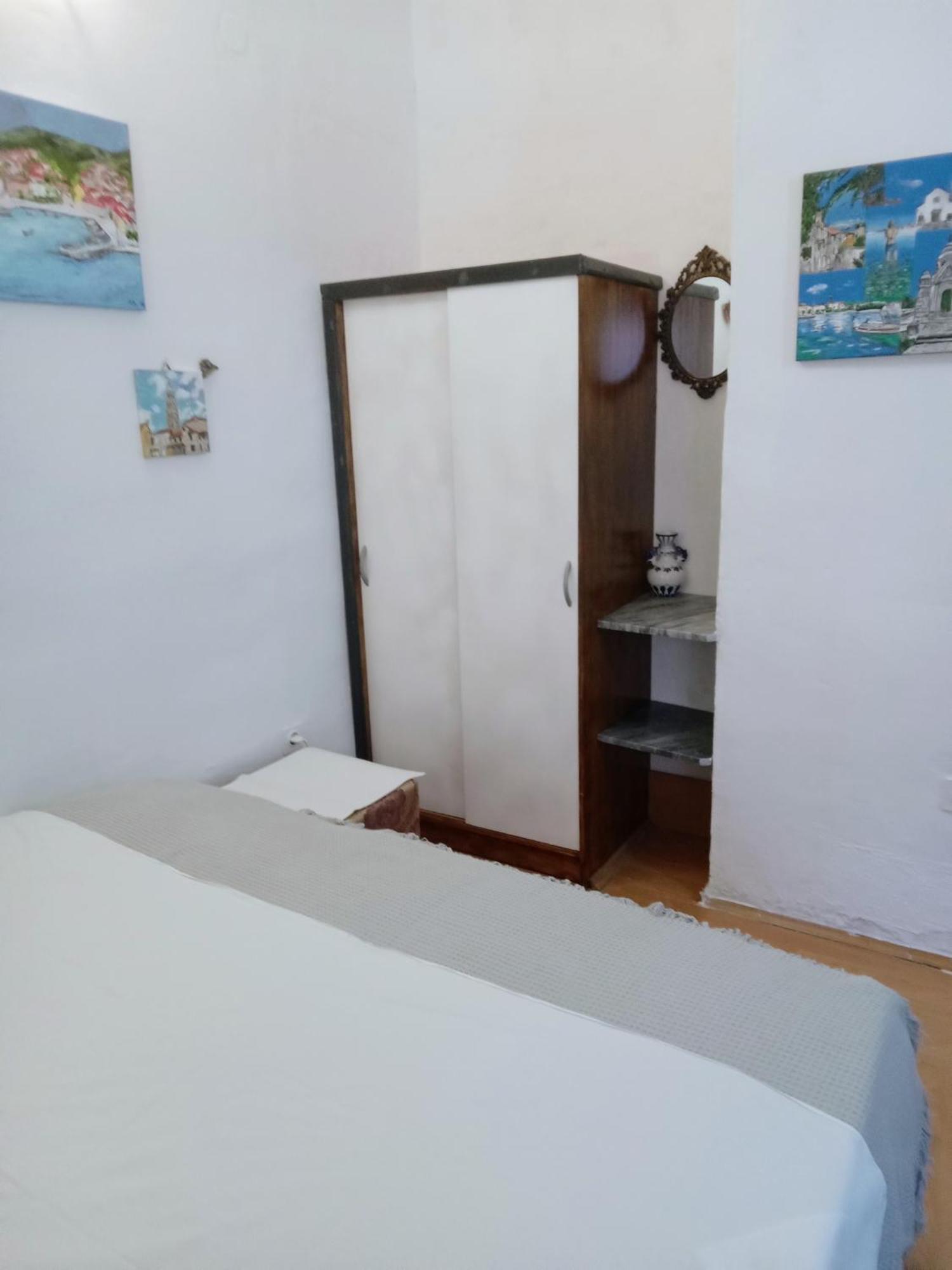 Apartment Ma'Re Supetar Exterior photo