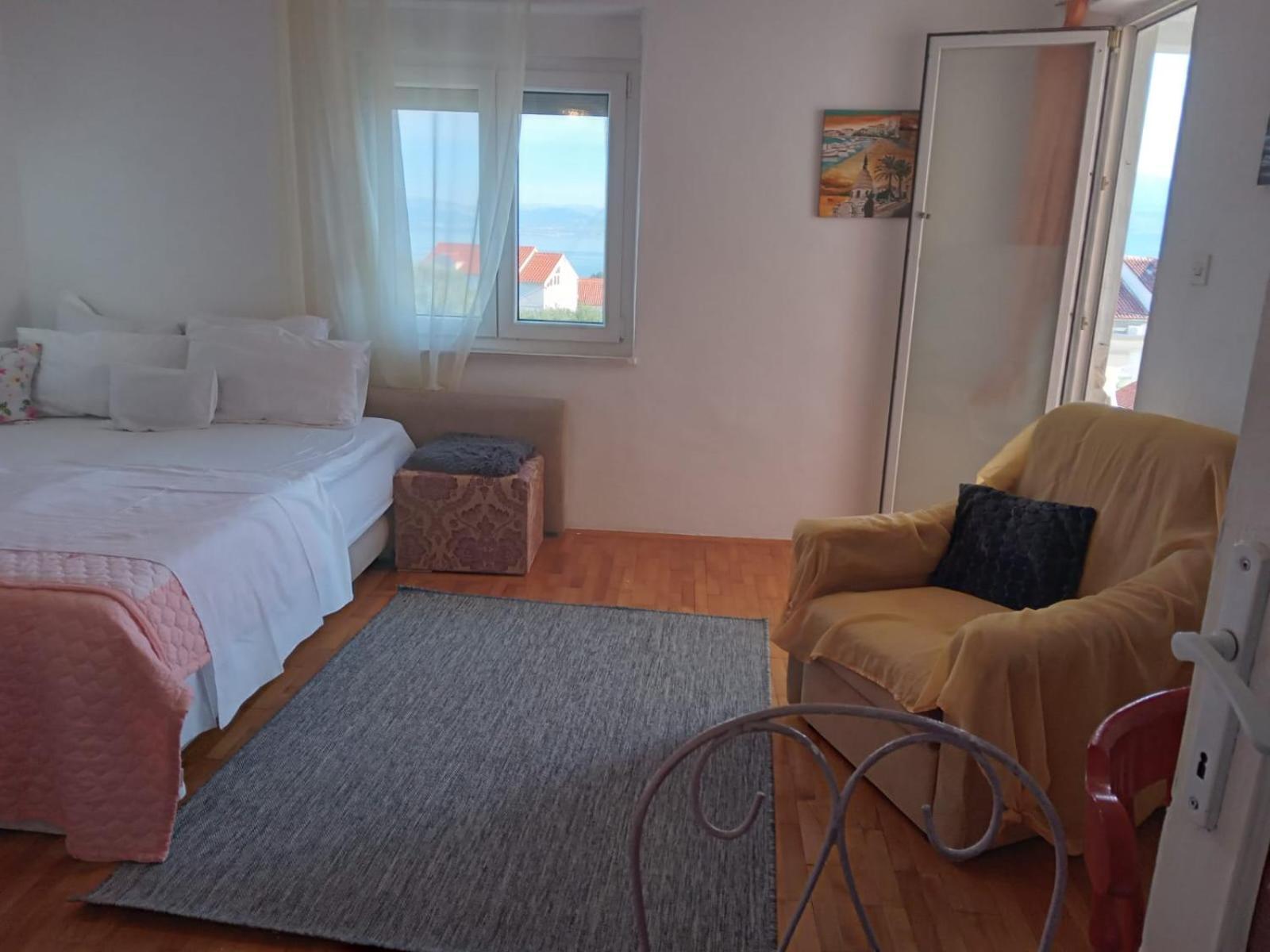Apartment Ma'Re Supetar Exterior photo