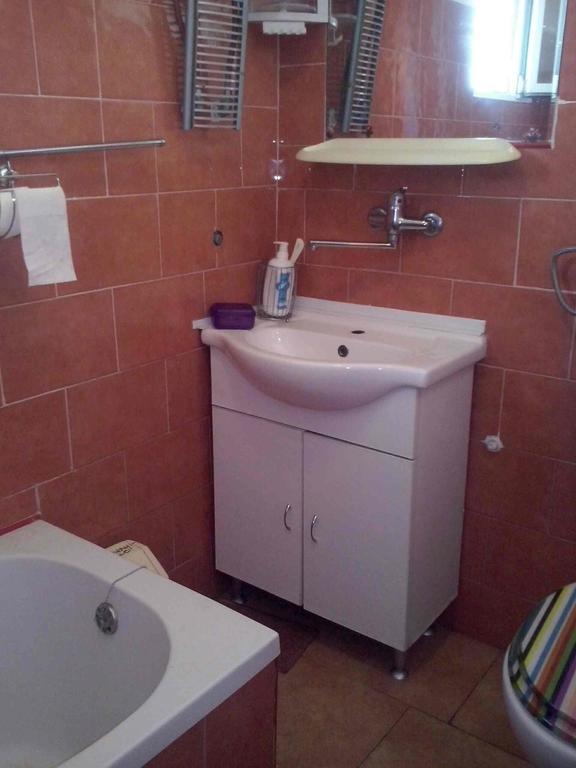 Apartment Ma'Re Supetar Exterior photo